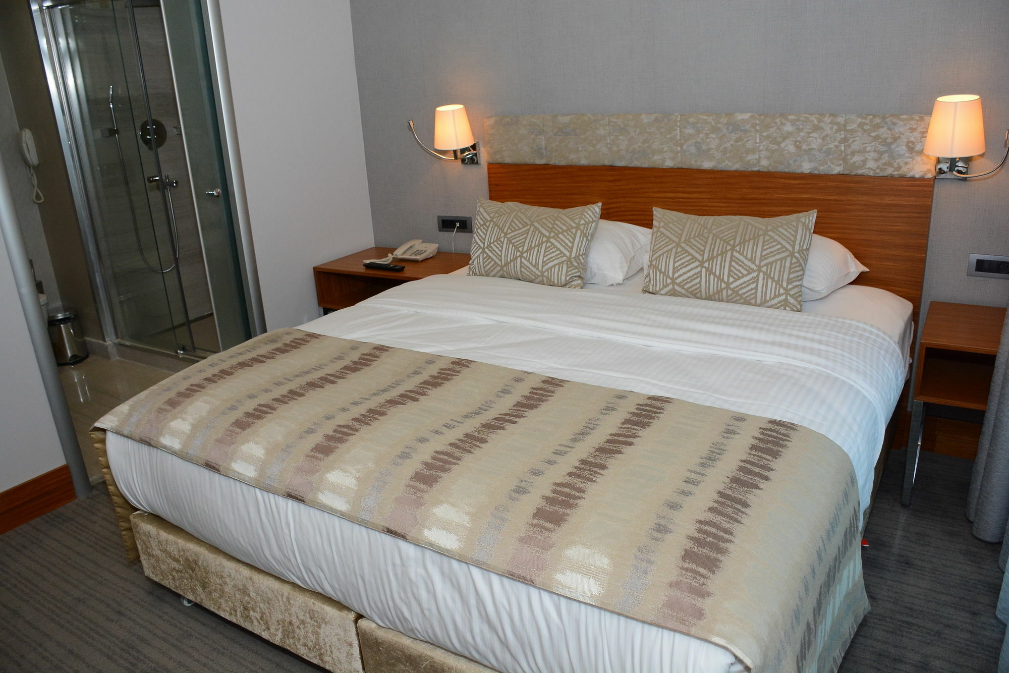 Discovery Hotel Estambul Exterior foto