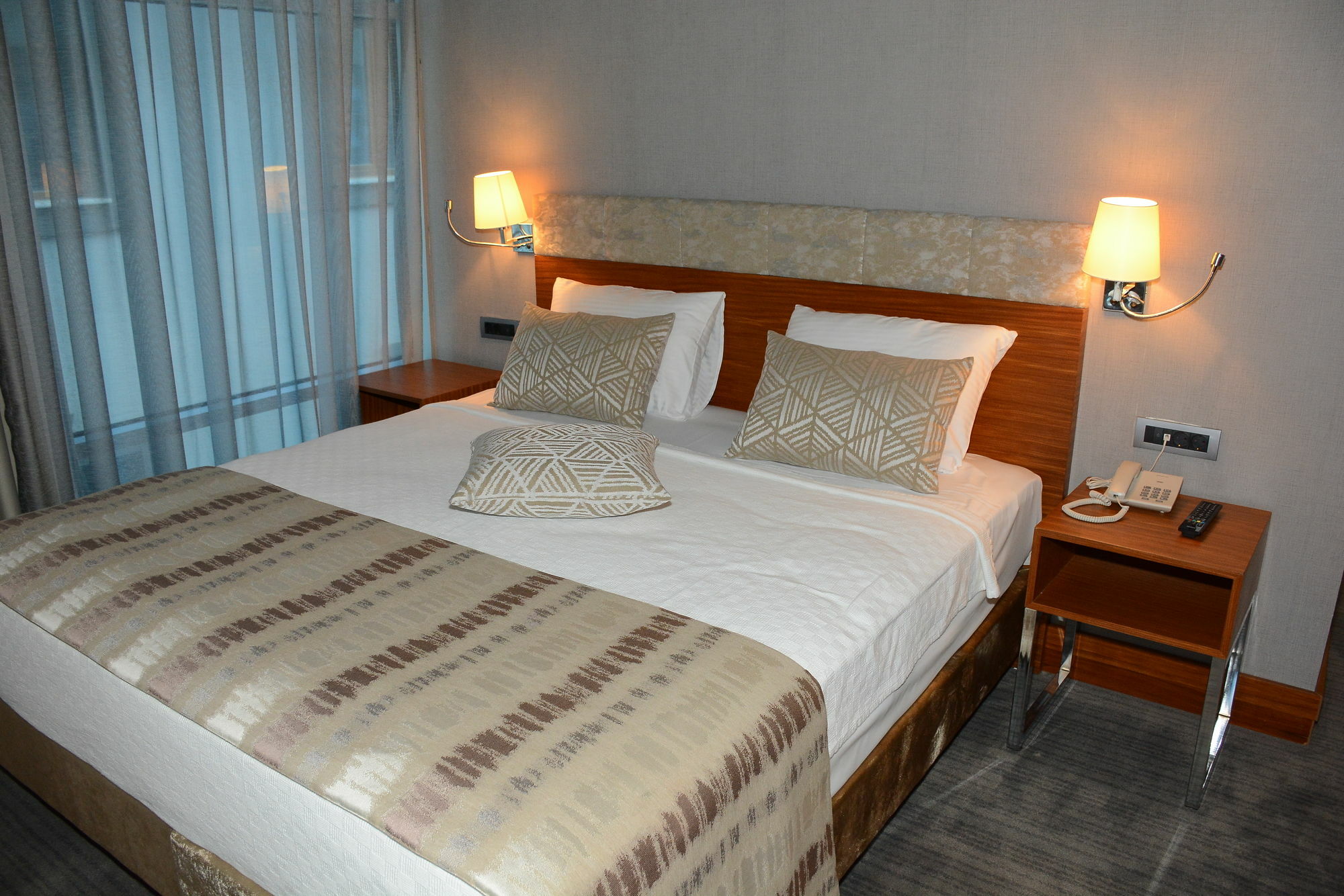 Discovery Hotel Estambul Exterior foto