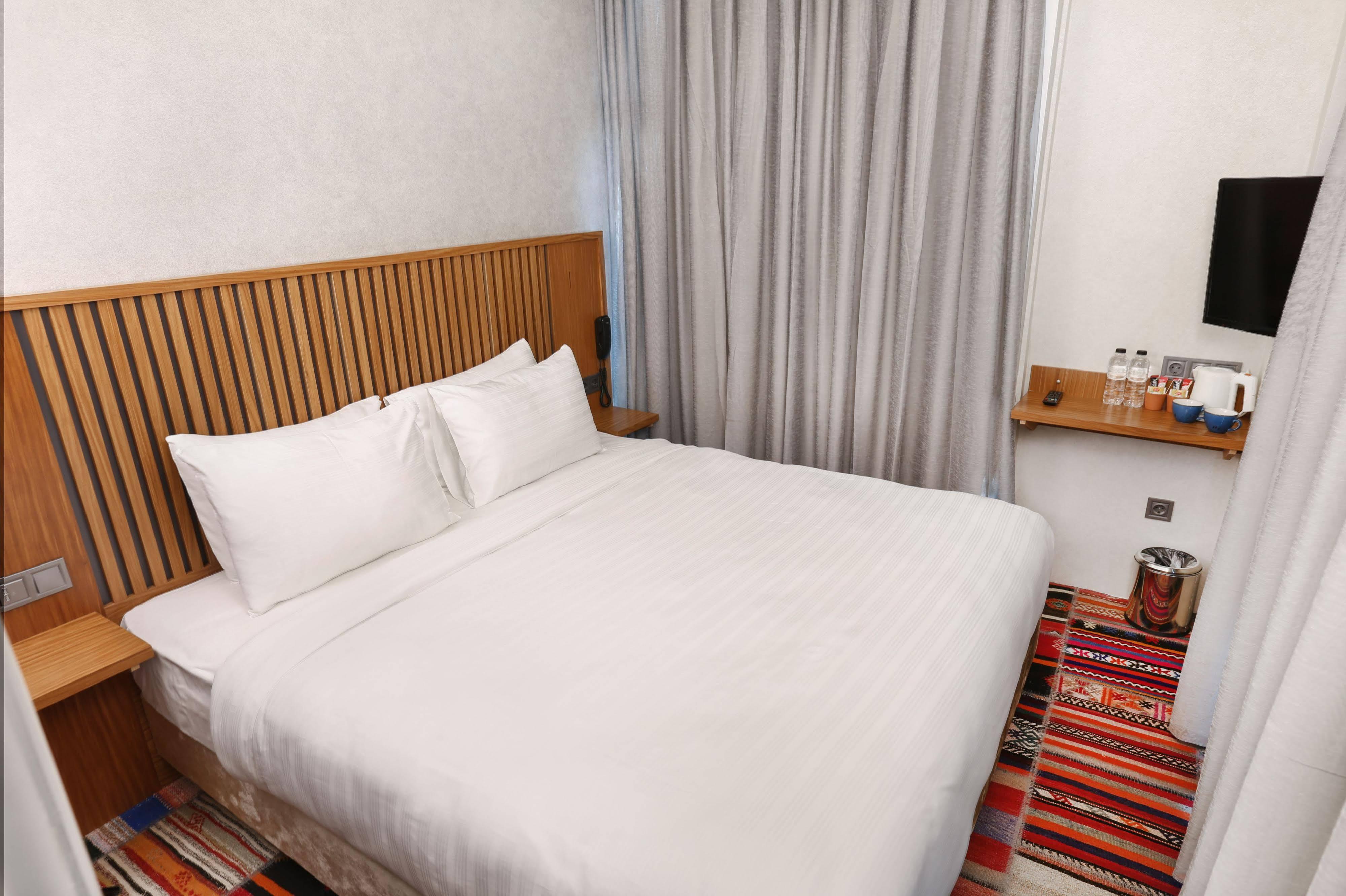 Discovery Hotel Estambul Exterior foto